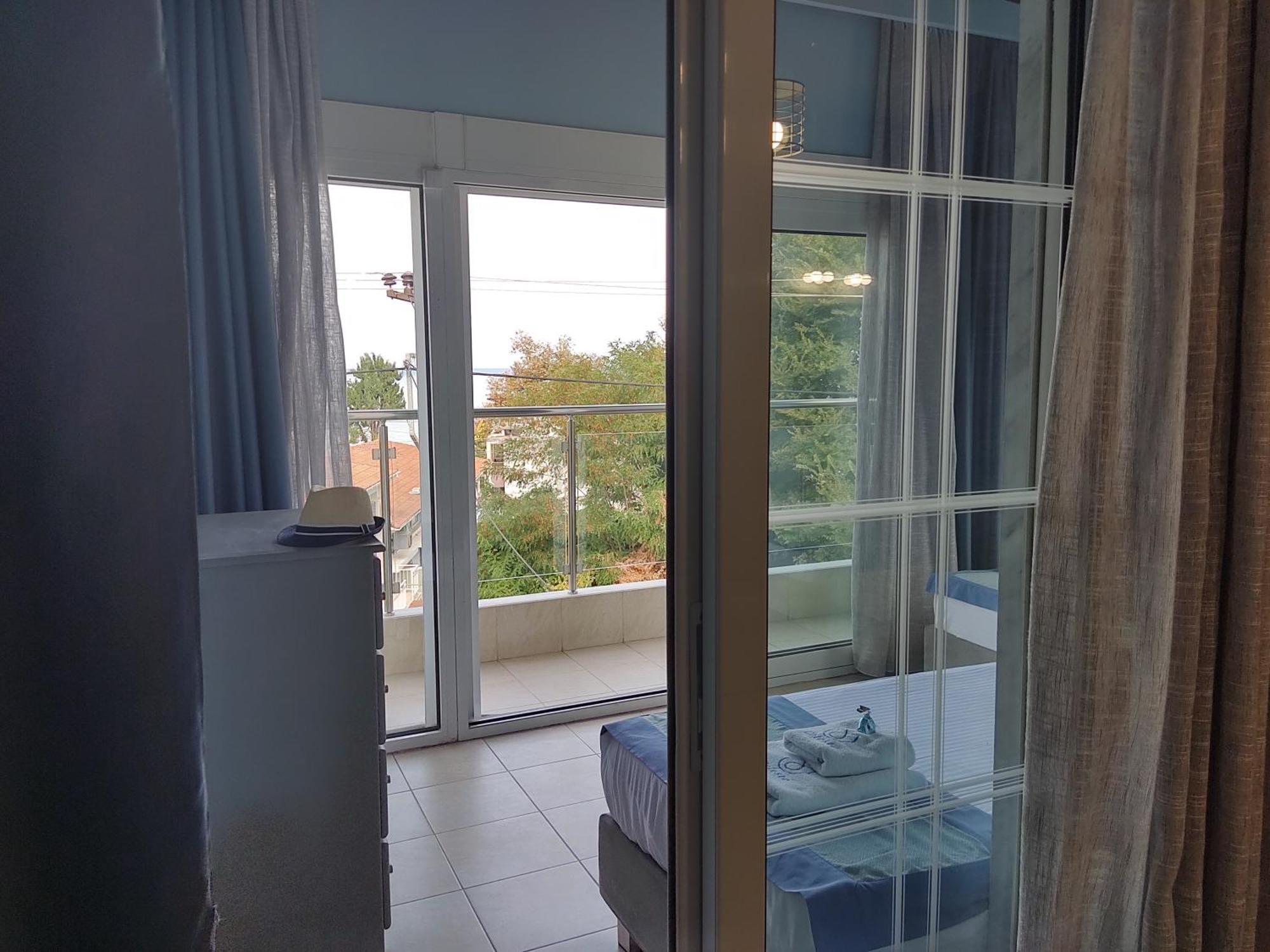 Celeste Deluxe Apartments Skála Potamiás Rom bilde